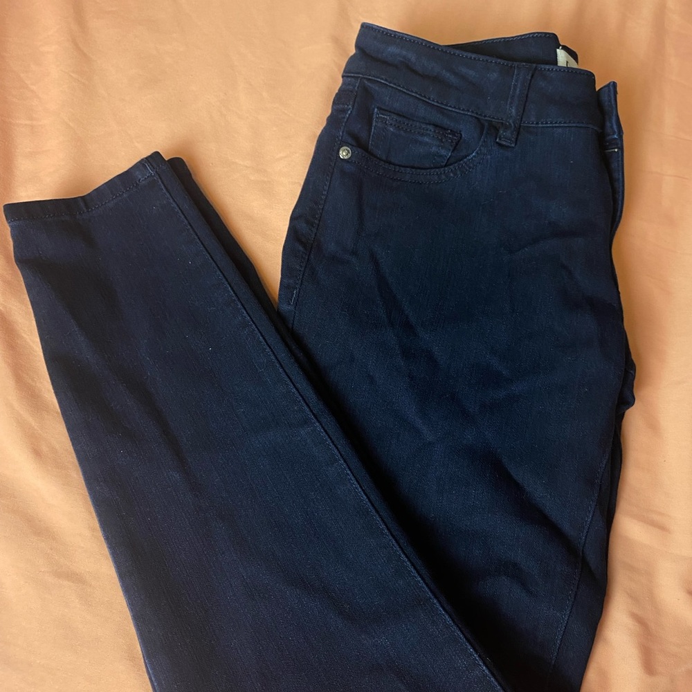 Dark blue skinny jeans
